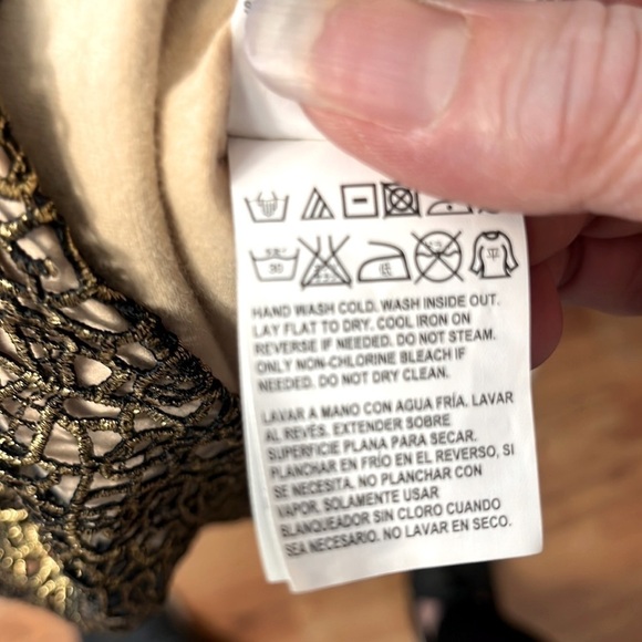 𝅺gold and Tan Strapless Dress . - Picture 9 of 9